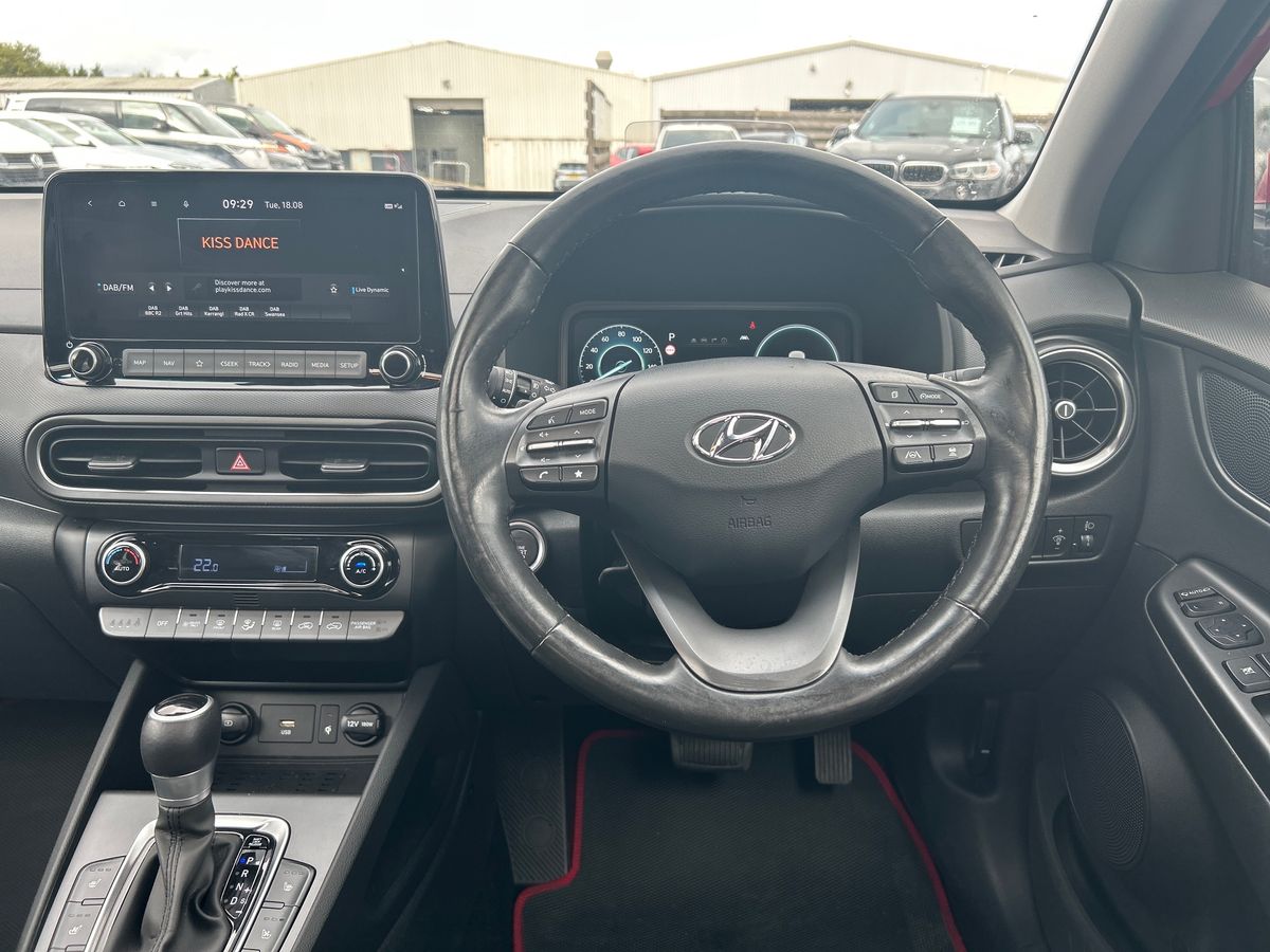 Hyundai KONA Photo 13