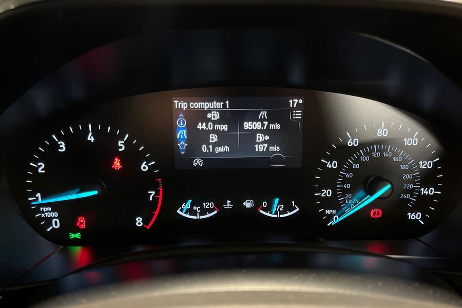 Ford FOCUS Photo autoimg-1053856e25353ca4c5c08deb25496595dfdb24b3.jpg