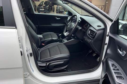 Kia Stonic Photo autoimg-1053f920fc9e475d7e448beebf8e310863211593.jpg