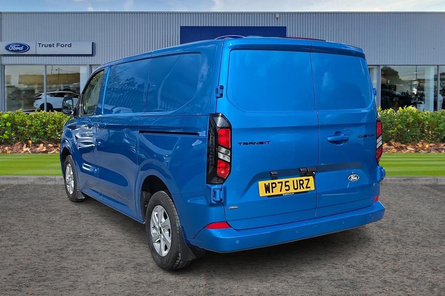Used FORD TRANSIT CUSTOM WP75URZ 2