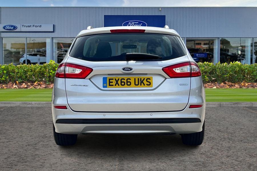 Ford MONDEO Photo autoimg-1055b2fd58c5d06b47195b0b458137c951712270.jpg