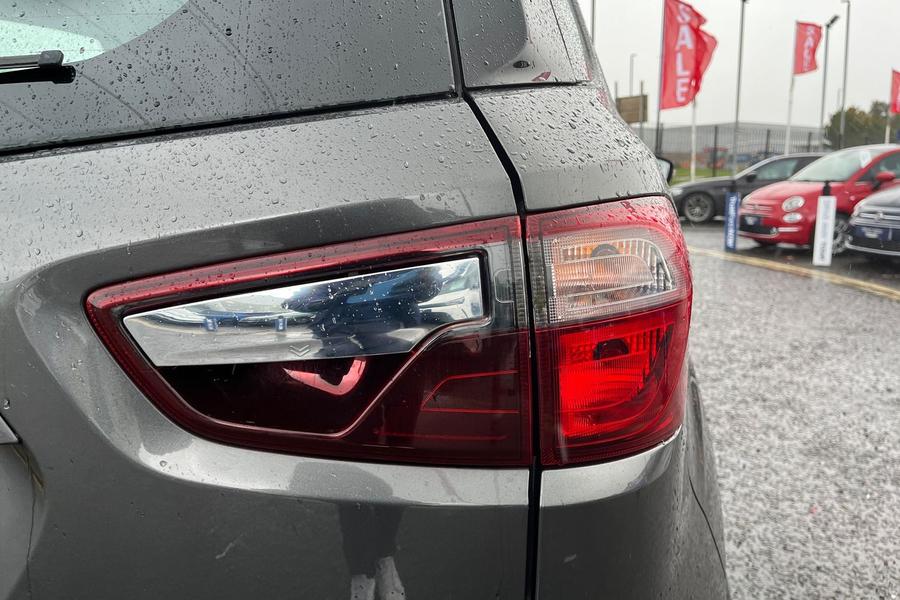 Ford EcoSport Photo autoimg-1057705a93b920ce39f030d77387b1412263ce1a.jpg