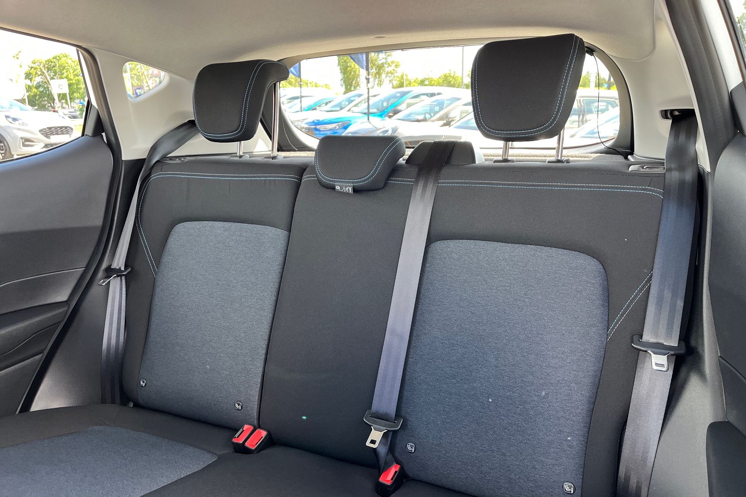 Ford Fiesta Photo 19