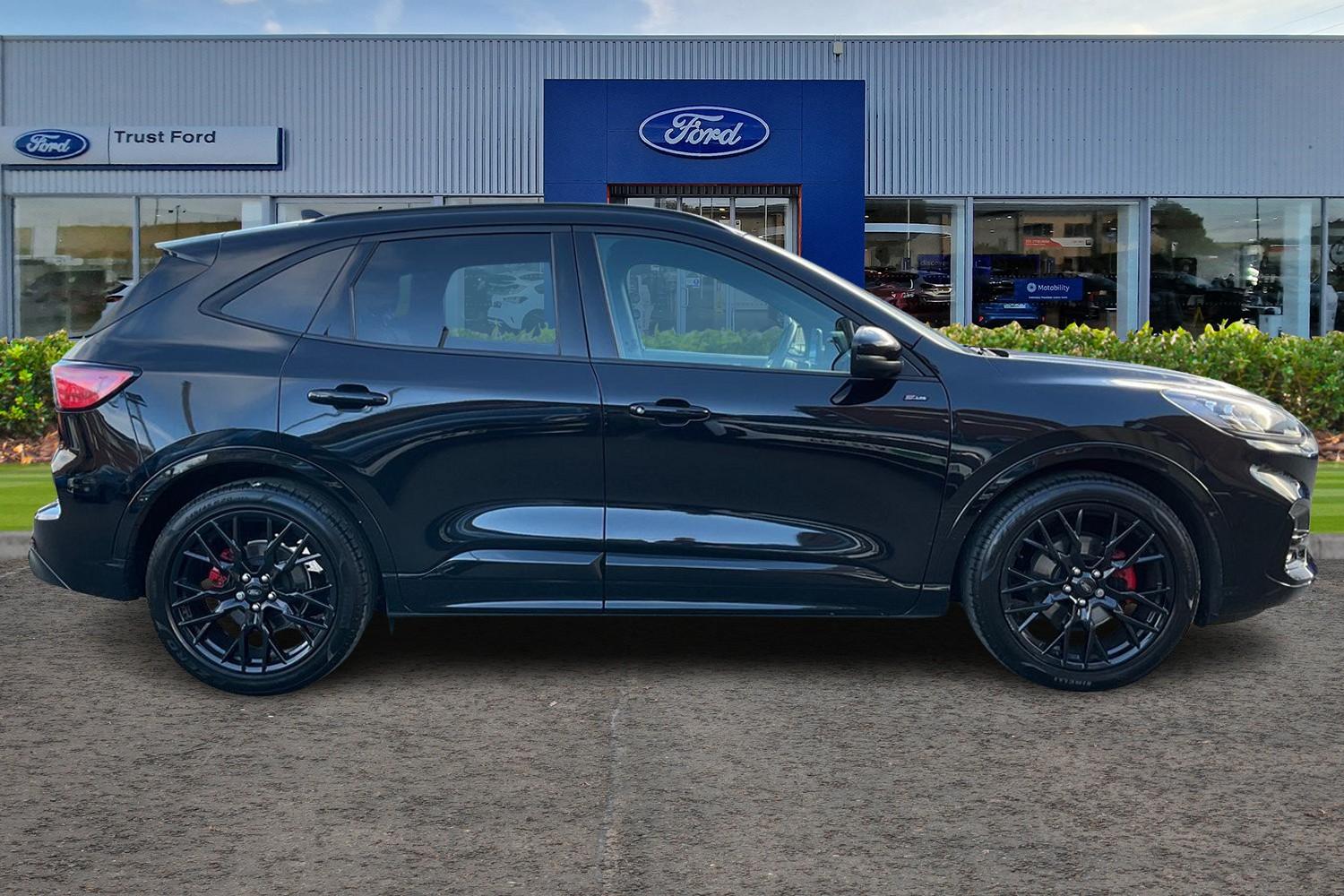 Ford KUGA Photo 2