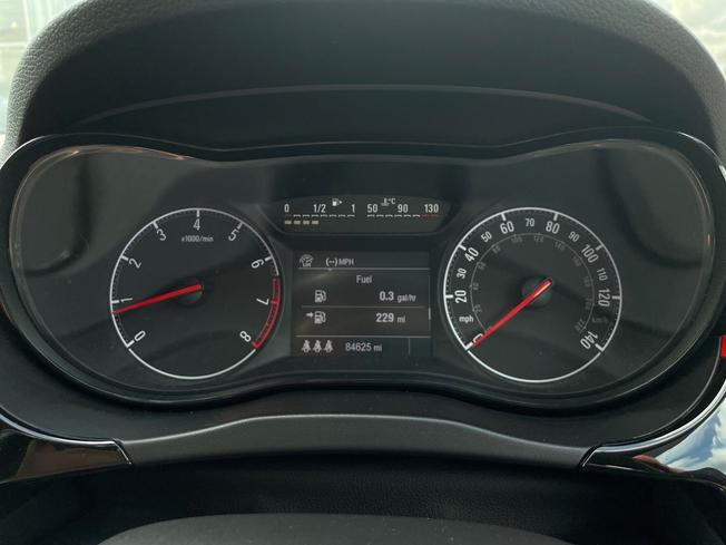 VAUXHALL Corsa Photo 15