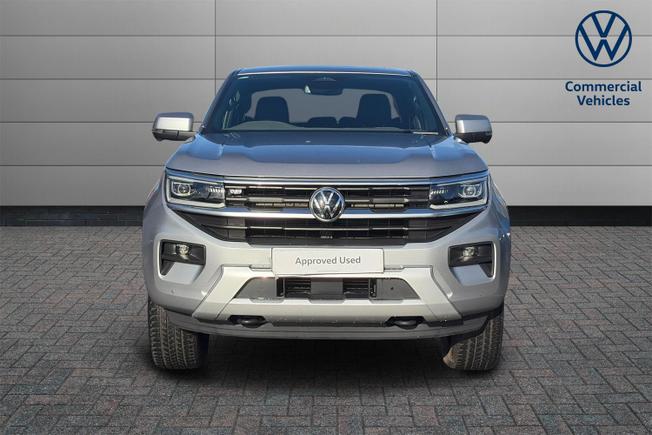 VOLKSWAGEN Amarok Photo 8
