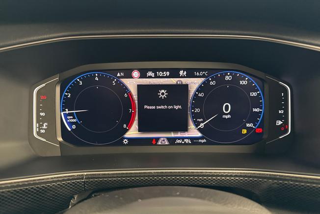 VOLKSWAGEN T-Cross Photo 15