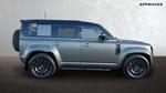 Land Rover Defender Photo 4