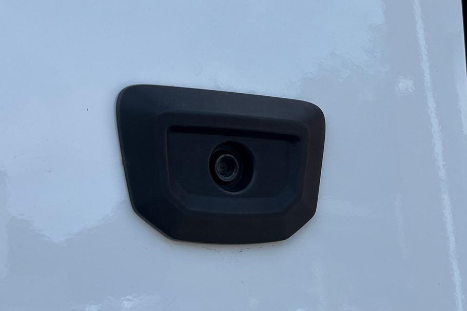 Used Ford TRANSIT EJ25JNU 17