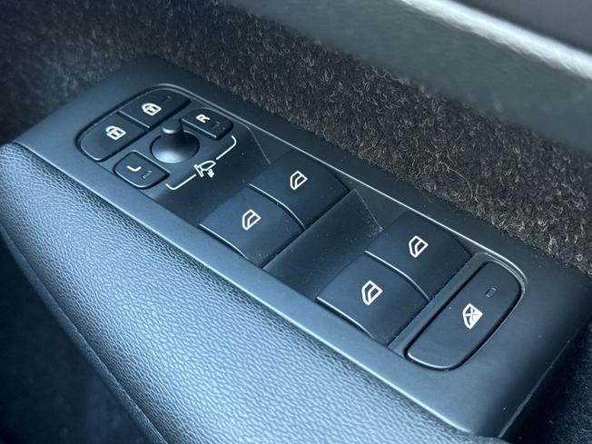 VOLVO Xc40 Photo 46