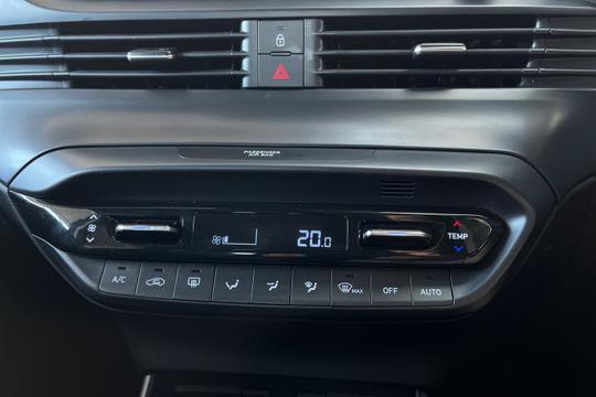 Hyundai BAYON Photo autoimg-106d2ba9b87fc5ca3b66a7798d574220f4fb7132.jpg