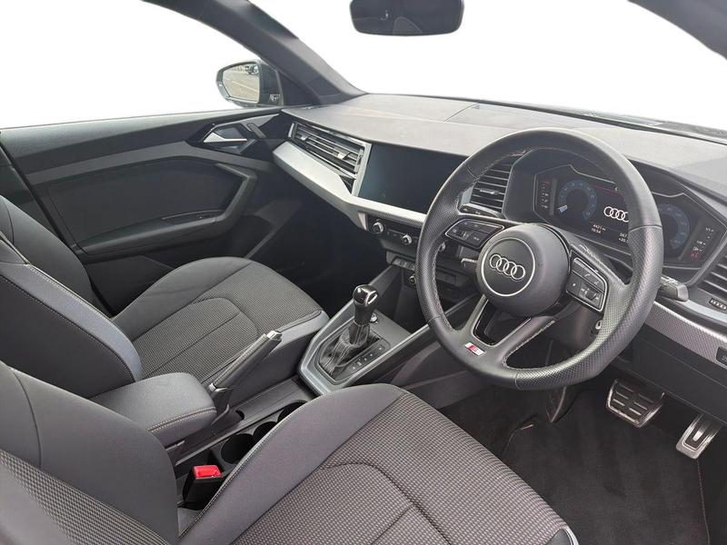 Used Audi A1 AV22XTS 10