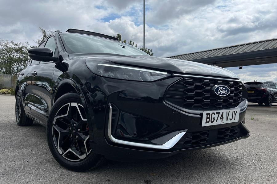 Ford Kuga Photo autoimg-106f81221d011751ace725e592c13c3a6512879c.jpg
