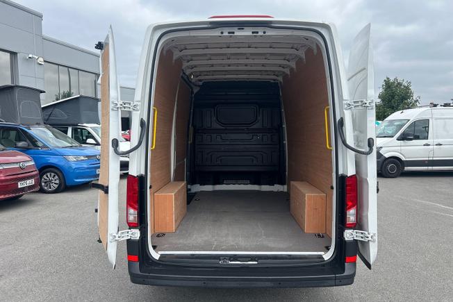 Volkswagen Crafter Photo 30