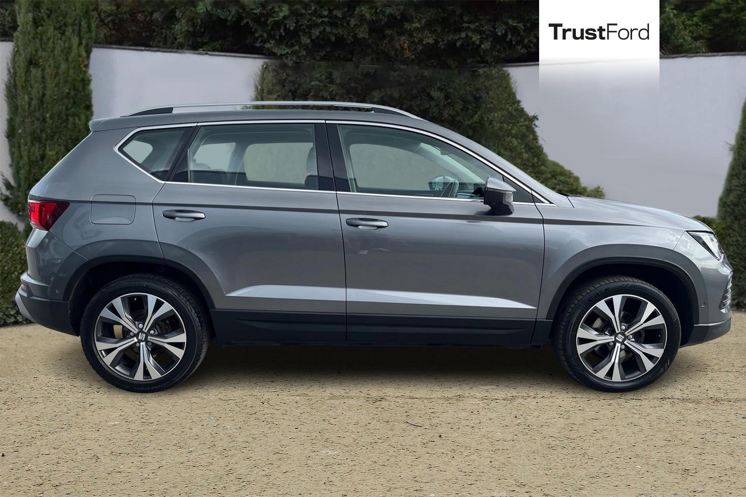 SEAT ATECA Photo 2