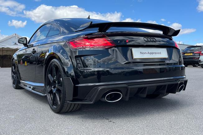 Audi TT RS Photo 30