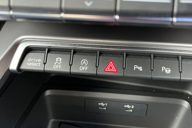 AUDI A3 Photo 32