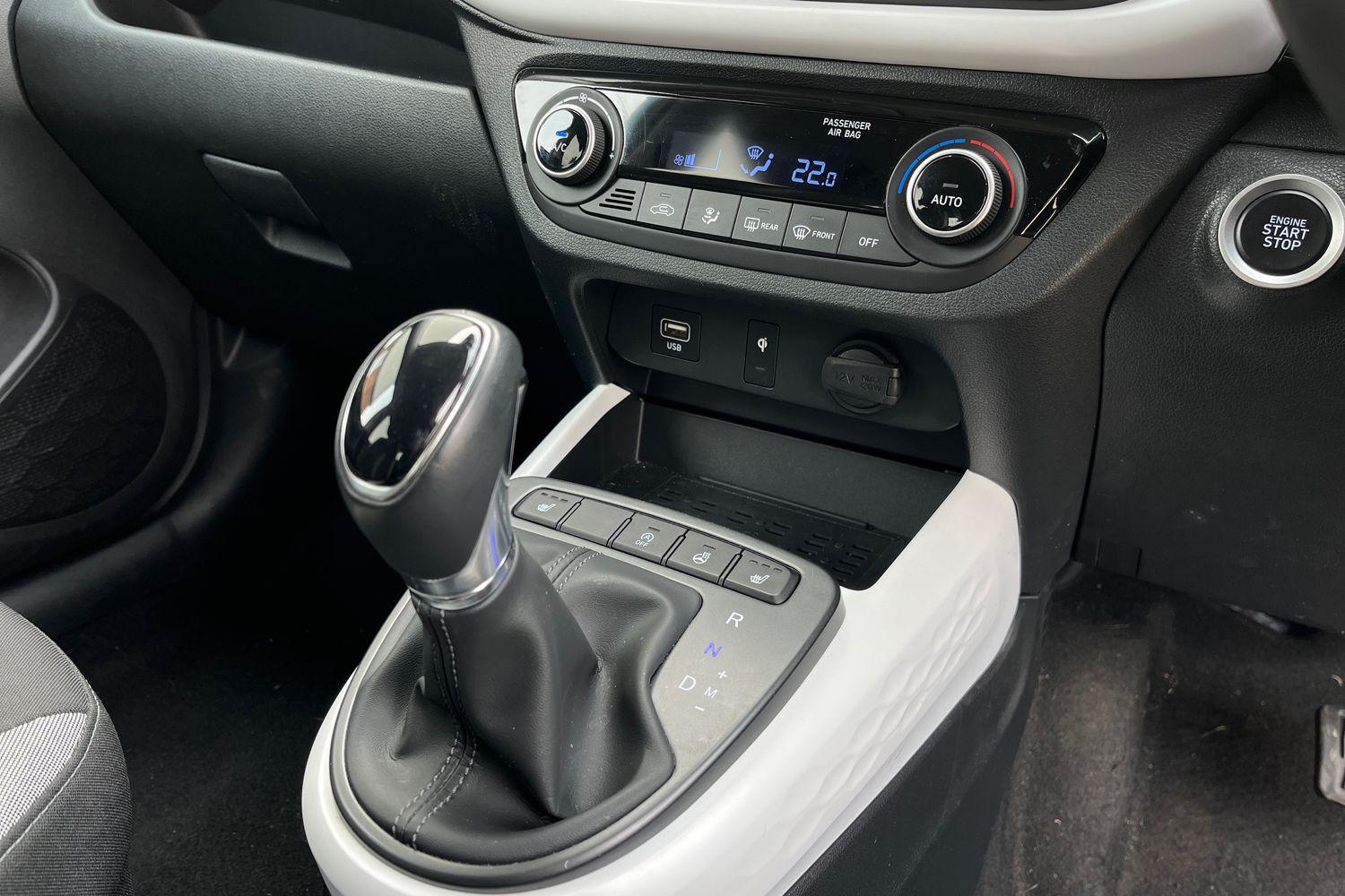 Hyundai i10 Photo 30