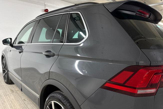 VOLKSWAGEN Tiguan Photo 36