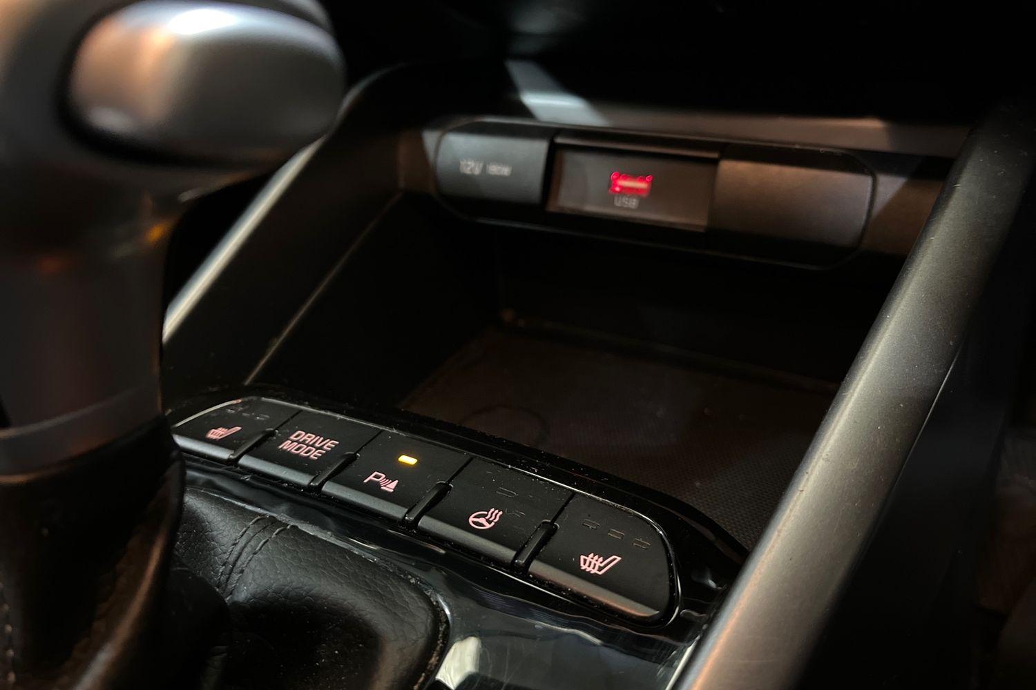 Kia STONIC Photo 37