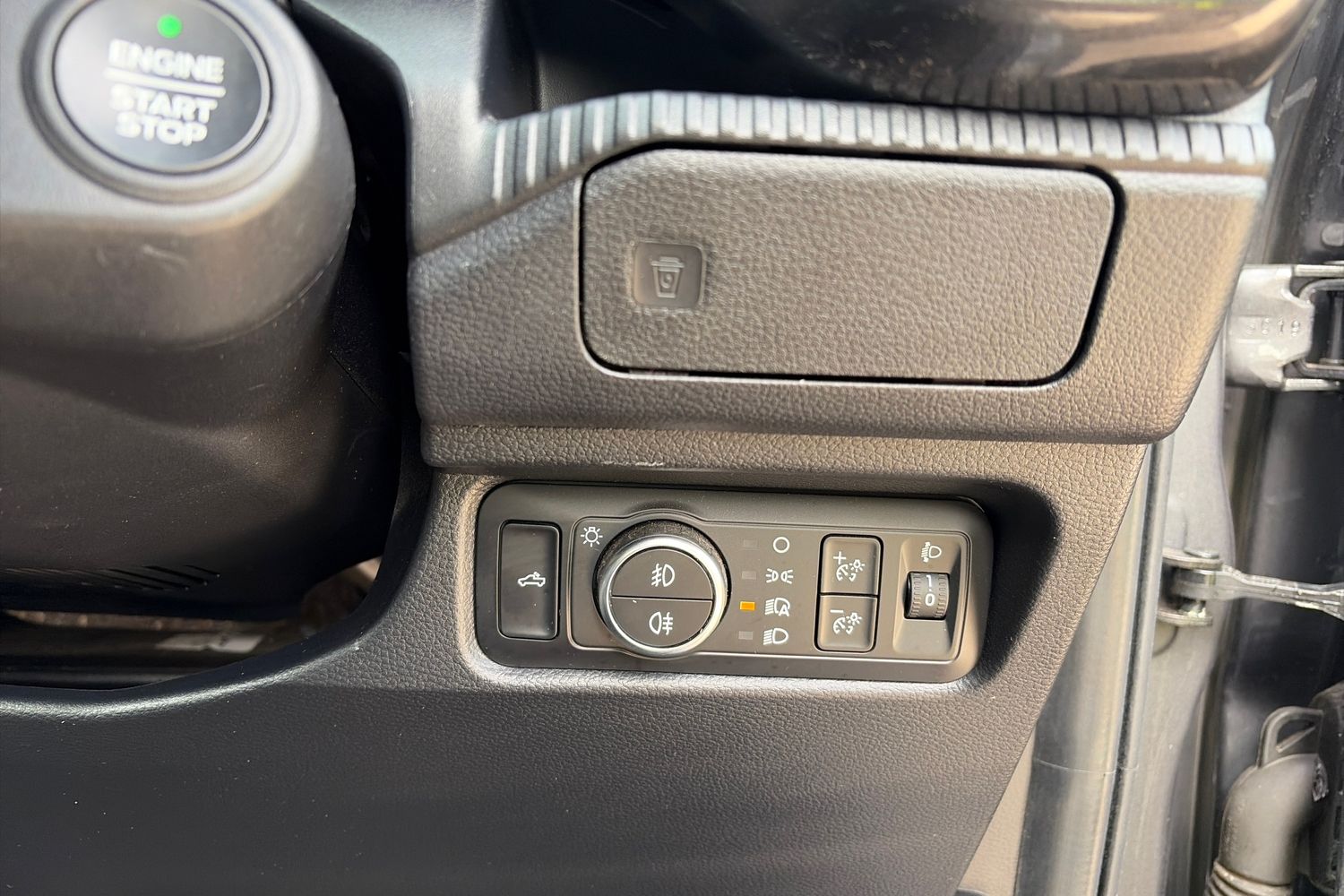 Ford RANGER Photo 29