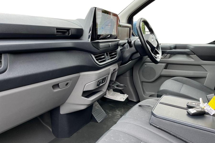 Ford TRANSIT CUSTOM Photo autoimg-10935bba6fb8a997da9a1e6c8278cca1f9f9e4ba.jpg
