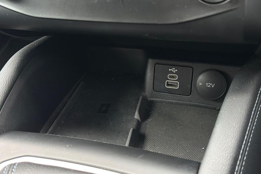 Ford FOCUS Photo autoimg-1093dcc4672b9b9279ebf0edc74351bc249cb4fd.jpg