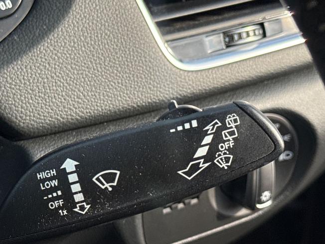 AUDI Q3 Photo 30