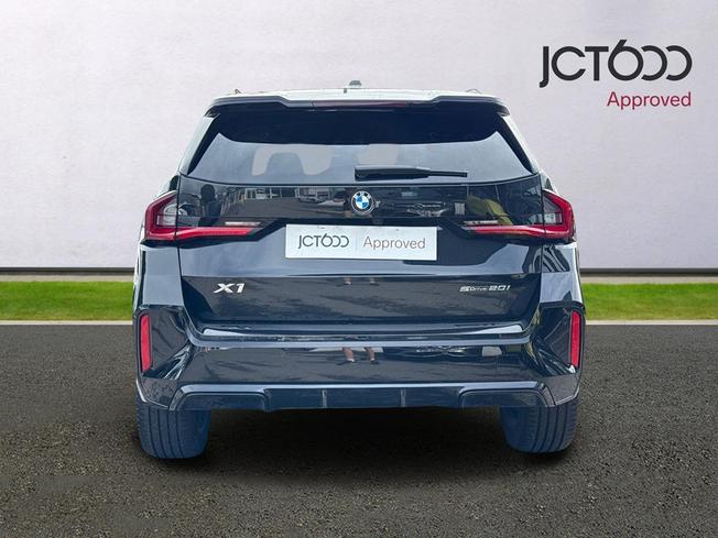 BMW X1 Photo 7