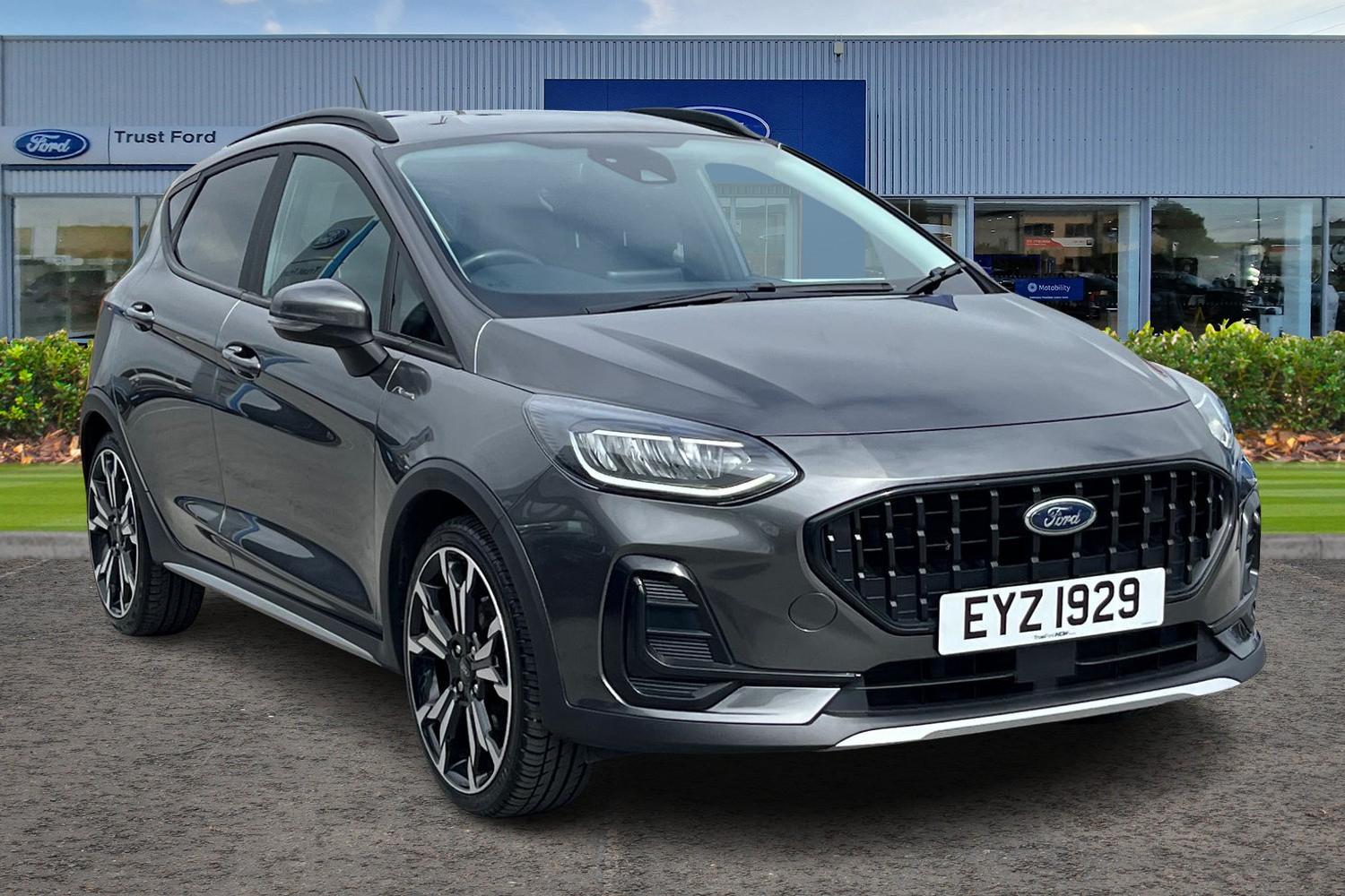 Ford FIESTA Photo 0