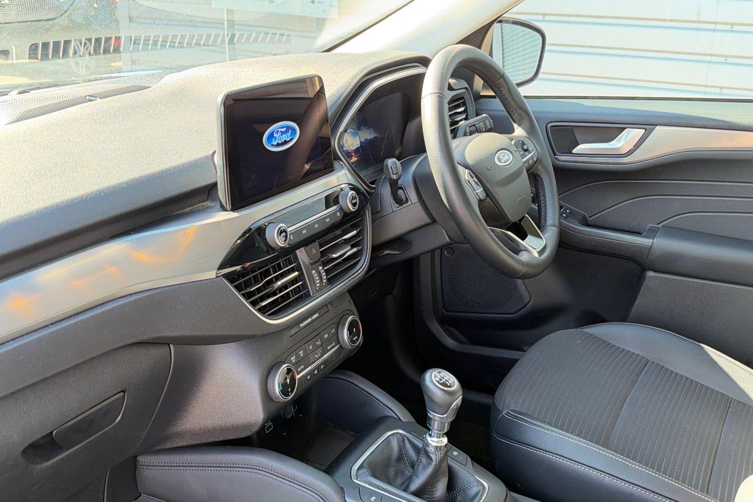 Ford KUGA Photo 17