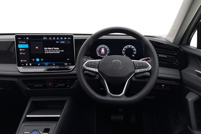 VOLKSWAGEN Tiguan Photo 11