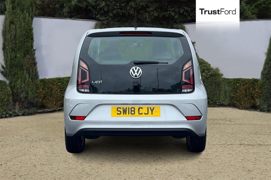 Volkswagen UP Photo autoimg-10a9c11470f31e79c7e9ad56f65bbc4223050a9f.jpg