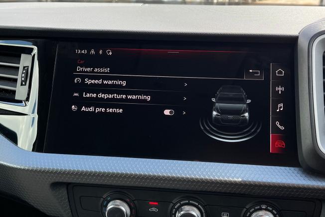 Audi A1 Photo 30