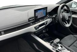Audi A4 Photo 2