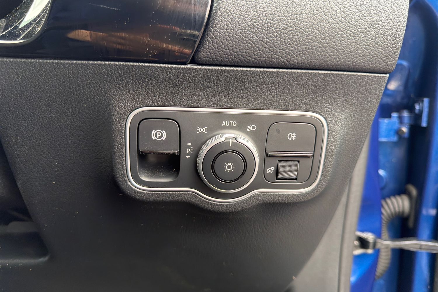 Mercedes-Benz GLA Photo 28
