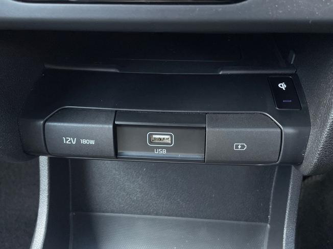 KIA Niro Photo 50