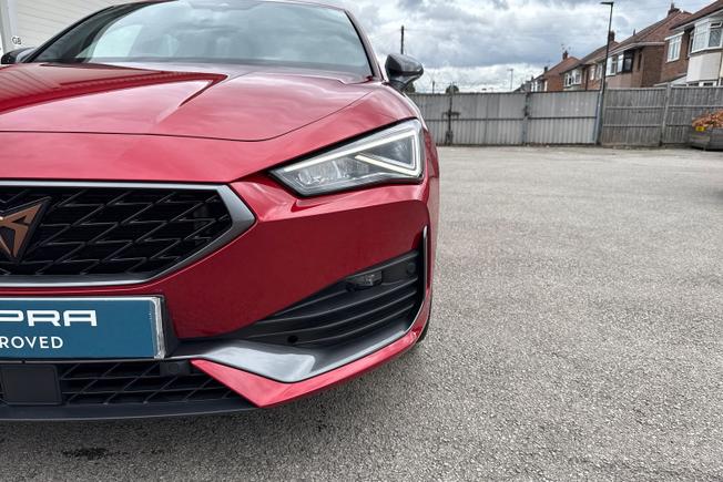 CUPRA Leon Photo 29
