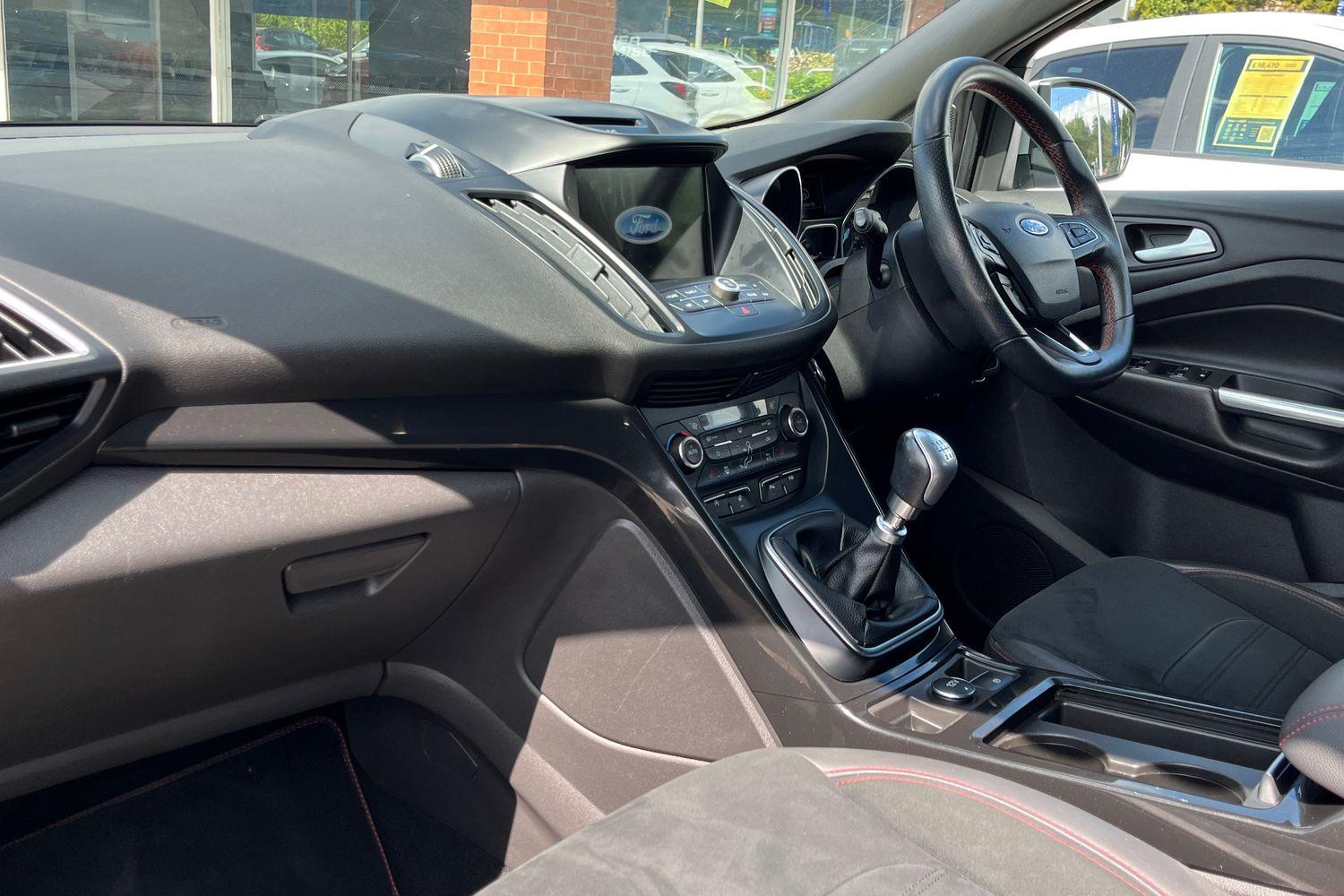Ford Kuga Photo 17