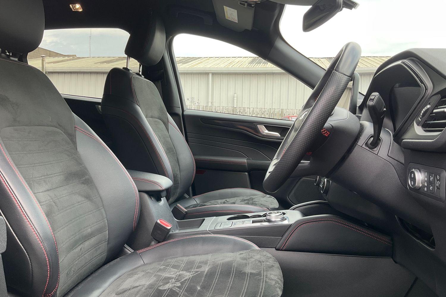 Ford Kuga Photo 16