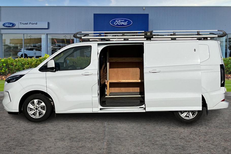 Used Ford TRANSIT CUSTOM EO24XNG 5
