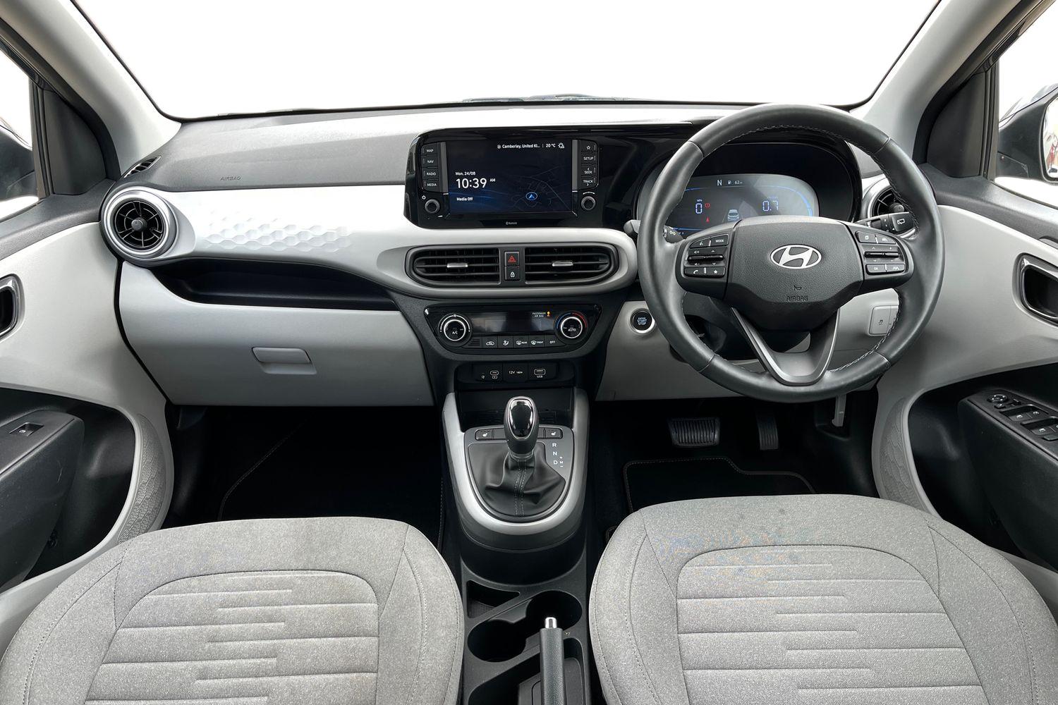Hyundai i10 Photo 9