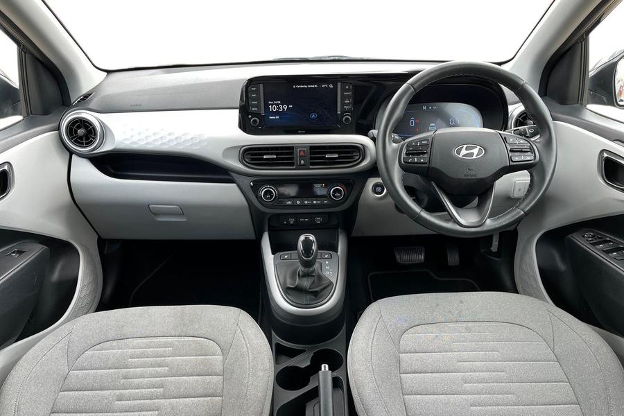 Hyundai i10 Photo autoimg-10c59fcedd6fde270d4893e8cb5ee8f21488d802.jpg