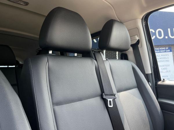 Mercedes-Benz Vito Photo autoimg-10c5f941ea11c31b35479c8784c0a9b28f18ec5c.jpg