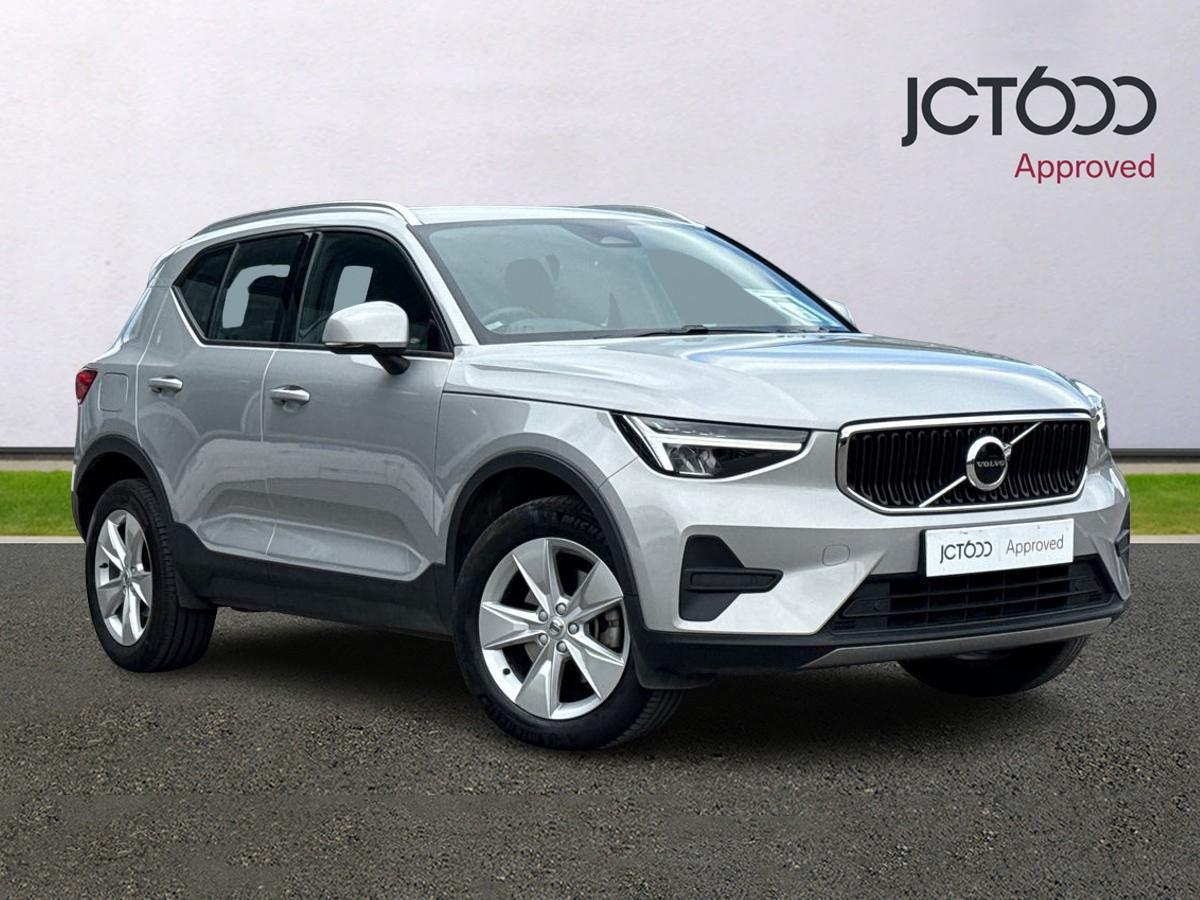 2023 Volvo XC40
