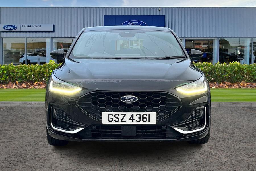 Ford FOCUS Photo autoimg-10d1e383202cf697d1db7d749944722bcc522666.jpg