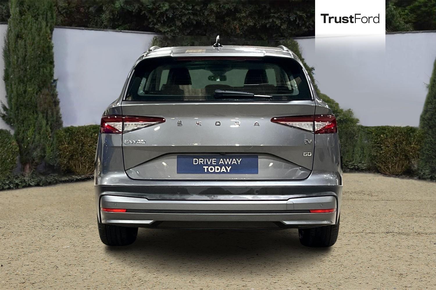Skoda ENYAQ Photo 6
