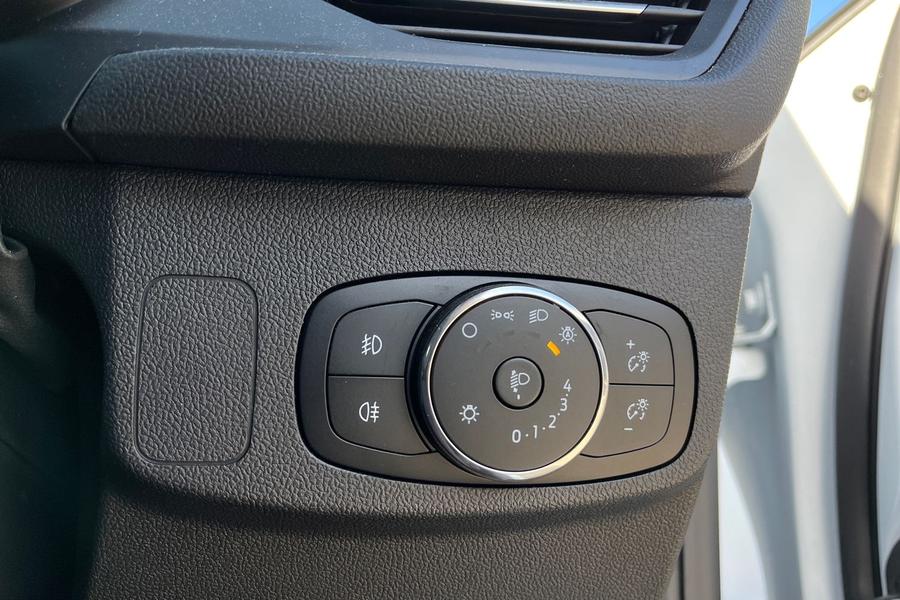 Ford FOCUS Photo autoimg-10d97211617addcfeed3afdb84c5ad9ae54b78f5.jpg