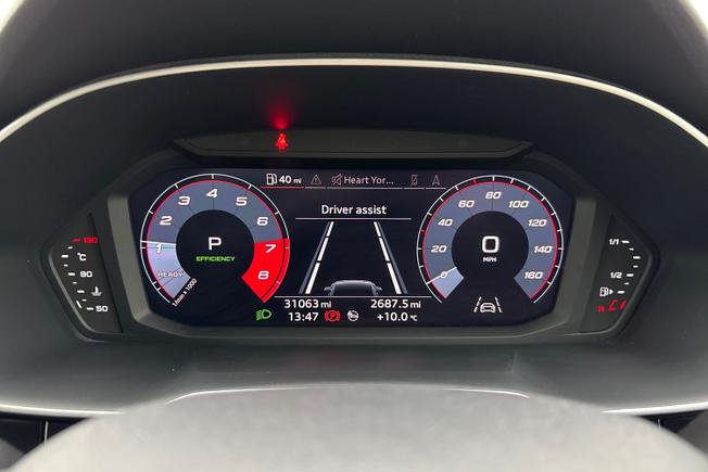 AUDI Q3 Photo 15