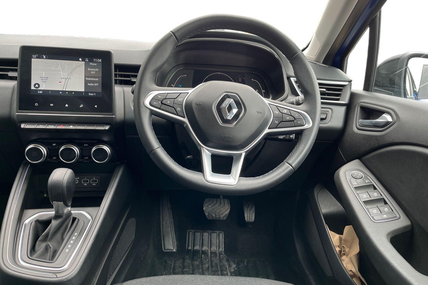 Renault CLIO Photo 10